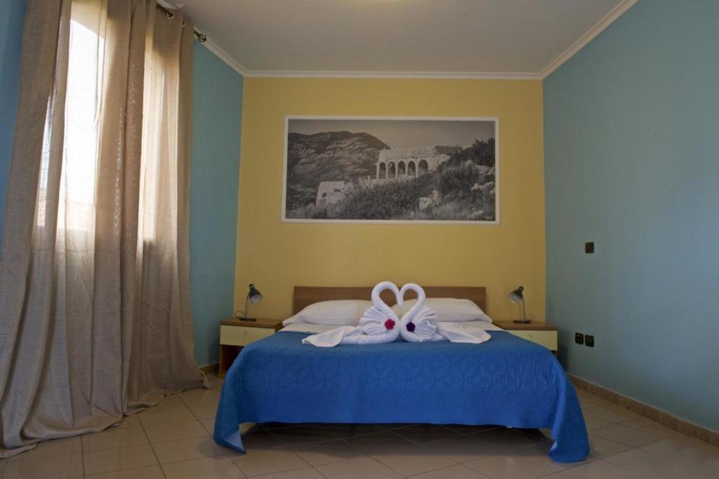 Hotel Ristorante Al Canto Delle Sirene Terracina Exteriör bild
