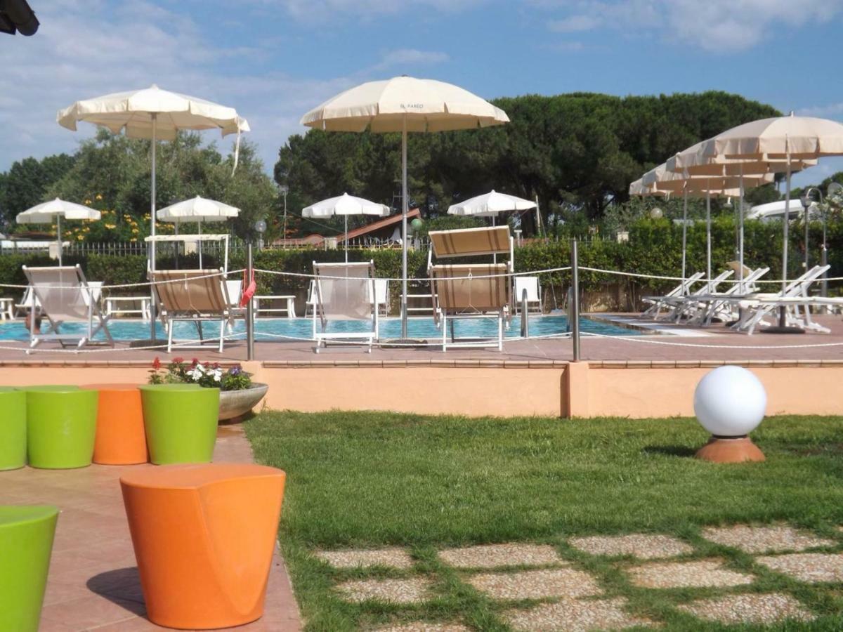 Hotel Ristorante Al Canto Delle Sirene Terracina Exteriör bild