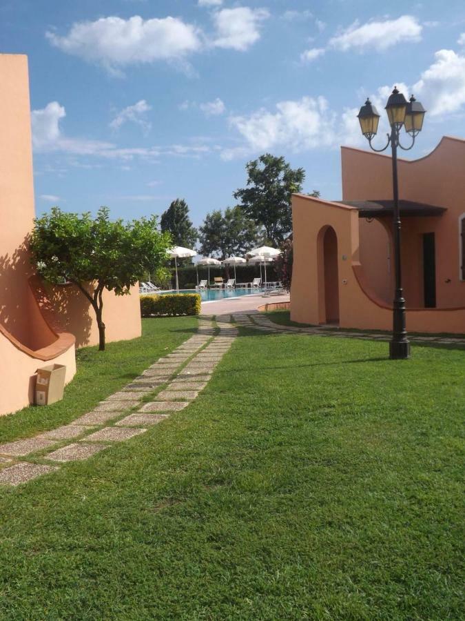 Hotel Ristorante Al Canto Delle Sirene Terracina Exteriör bild